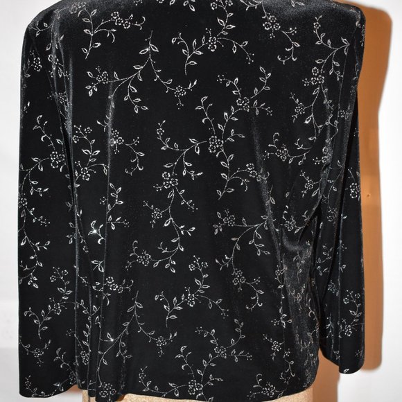 R&M Richards Petite 3 Piece Velvet Pants Suit (tops 16P & 14P - pants 14P) - Picture 14 of 16